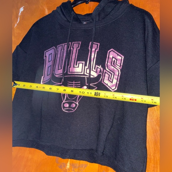 Crop Hooded Sweatshirt - Picture 7 of 7